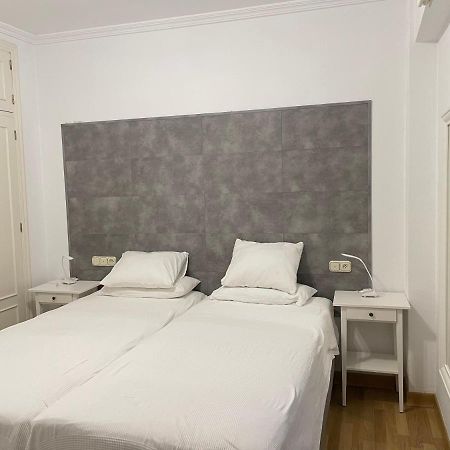 Junto A Casa Pilatos Apartment Севиля Екстериор снимка