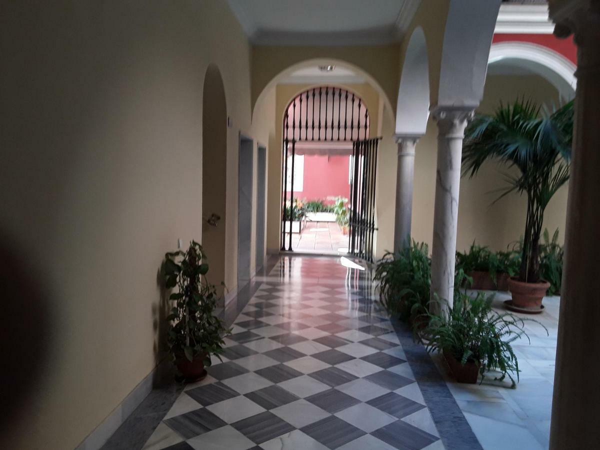 Junto A Casa Pilatos Apartment Севиля Екстериор снимка